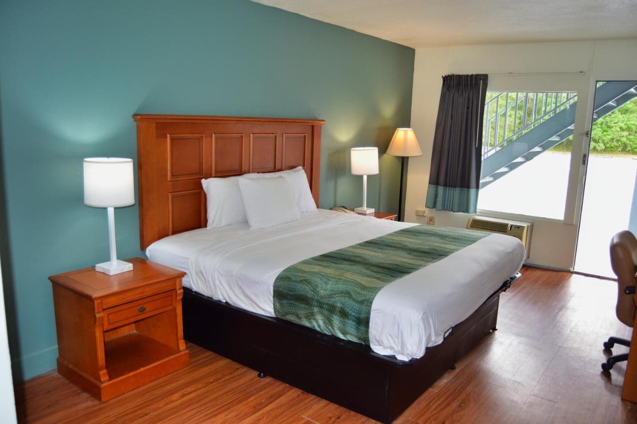 Days Inn By Wyndham Hardeeville Near Hilton Head Eksteriør bilde
