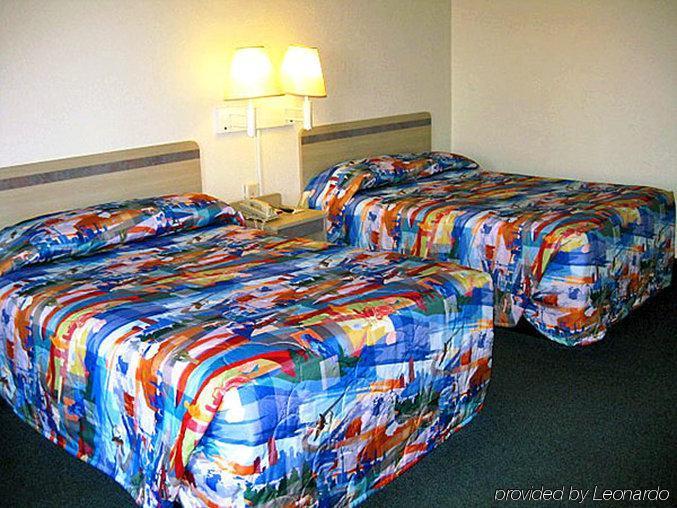 Days Inn By Wyndham Hardeeville Near Hilton Head Eksteriør bilde